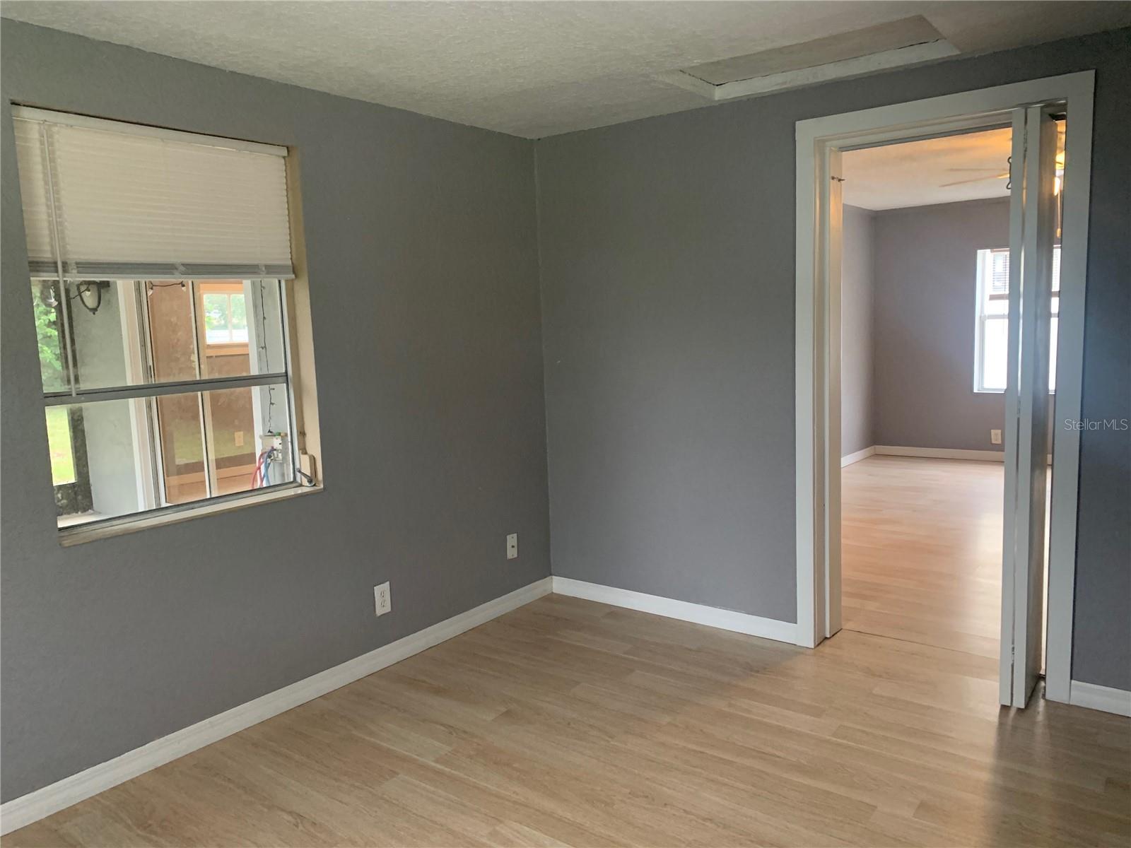 Image 9 of 25 For 608 Delaware Avenue