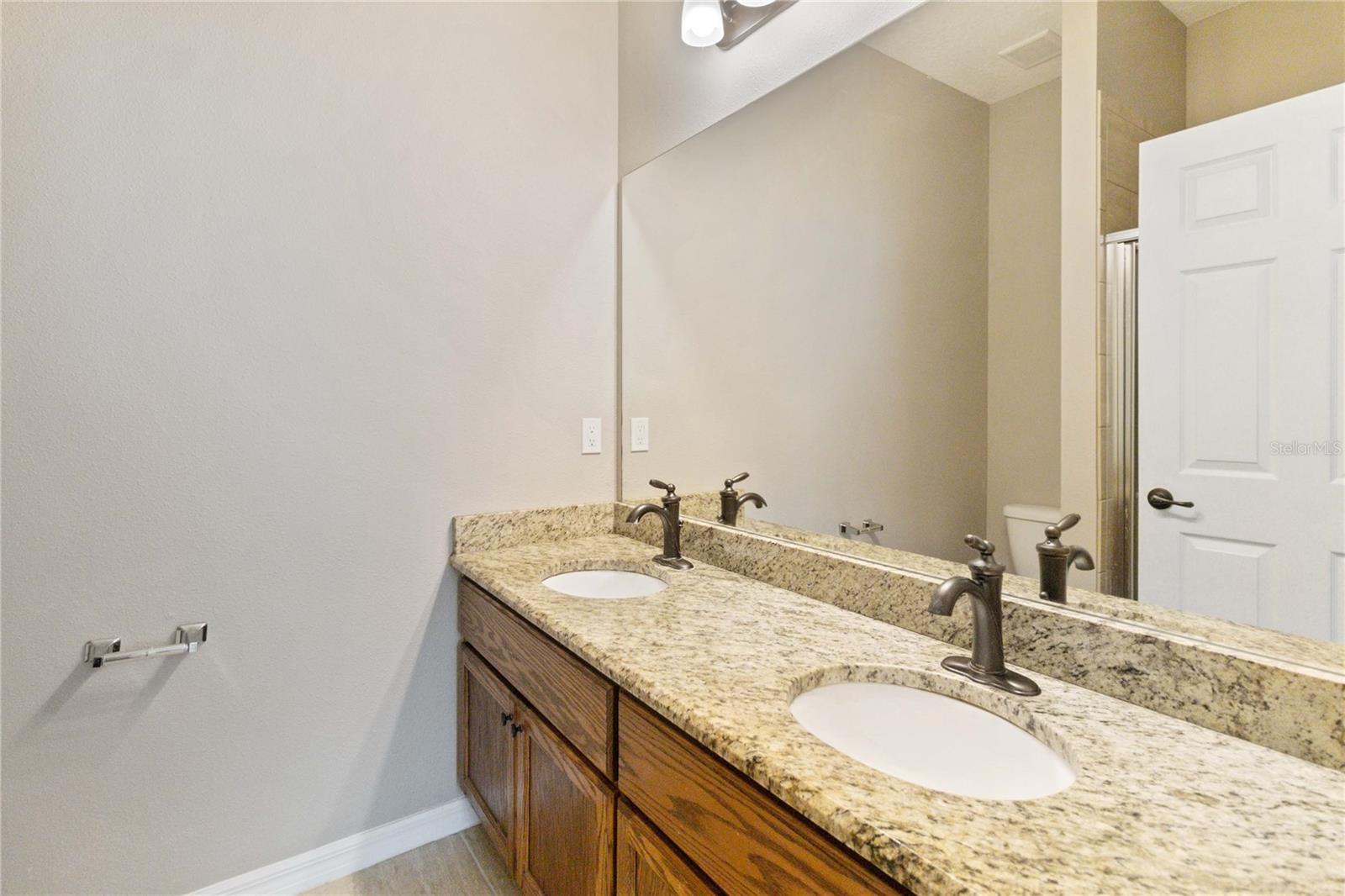 Image 22 of 29 For 570 Pacitto Way