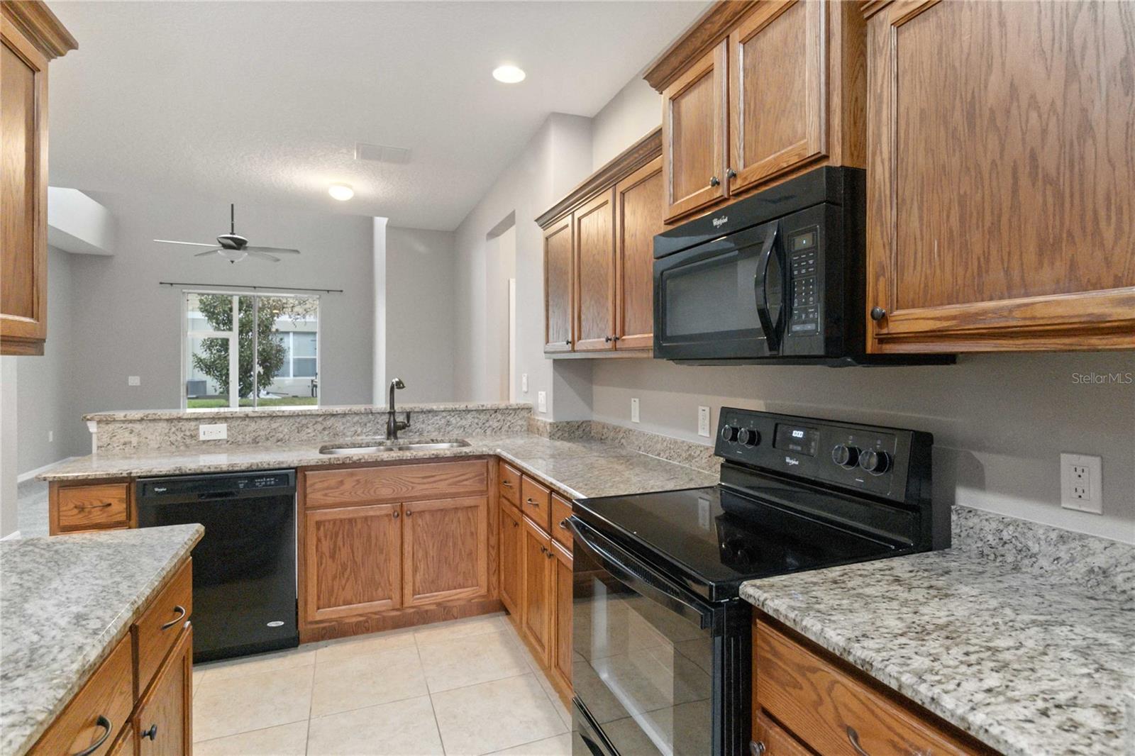 Image 7 of 29 For 570 Pacitto Way