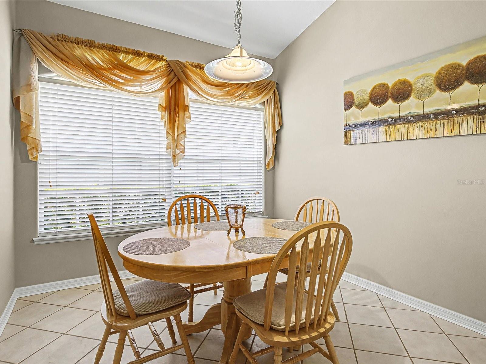 Image 12 of 36 For 10421 Stone Glen Drive