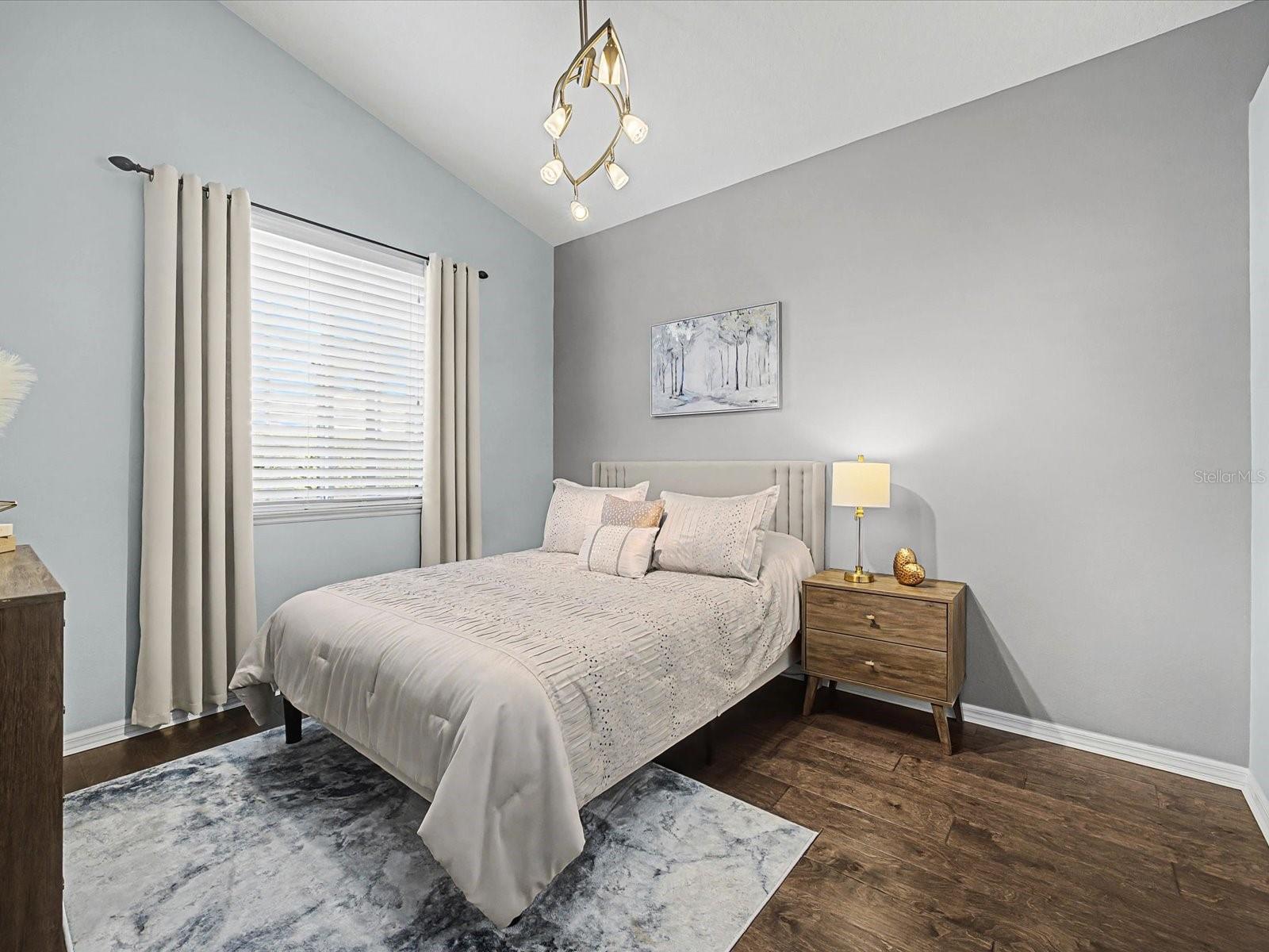 Image 20 of 36 For 10421 Stone Glen Drive