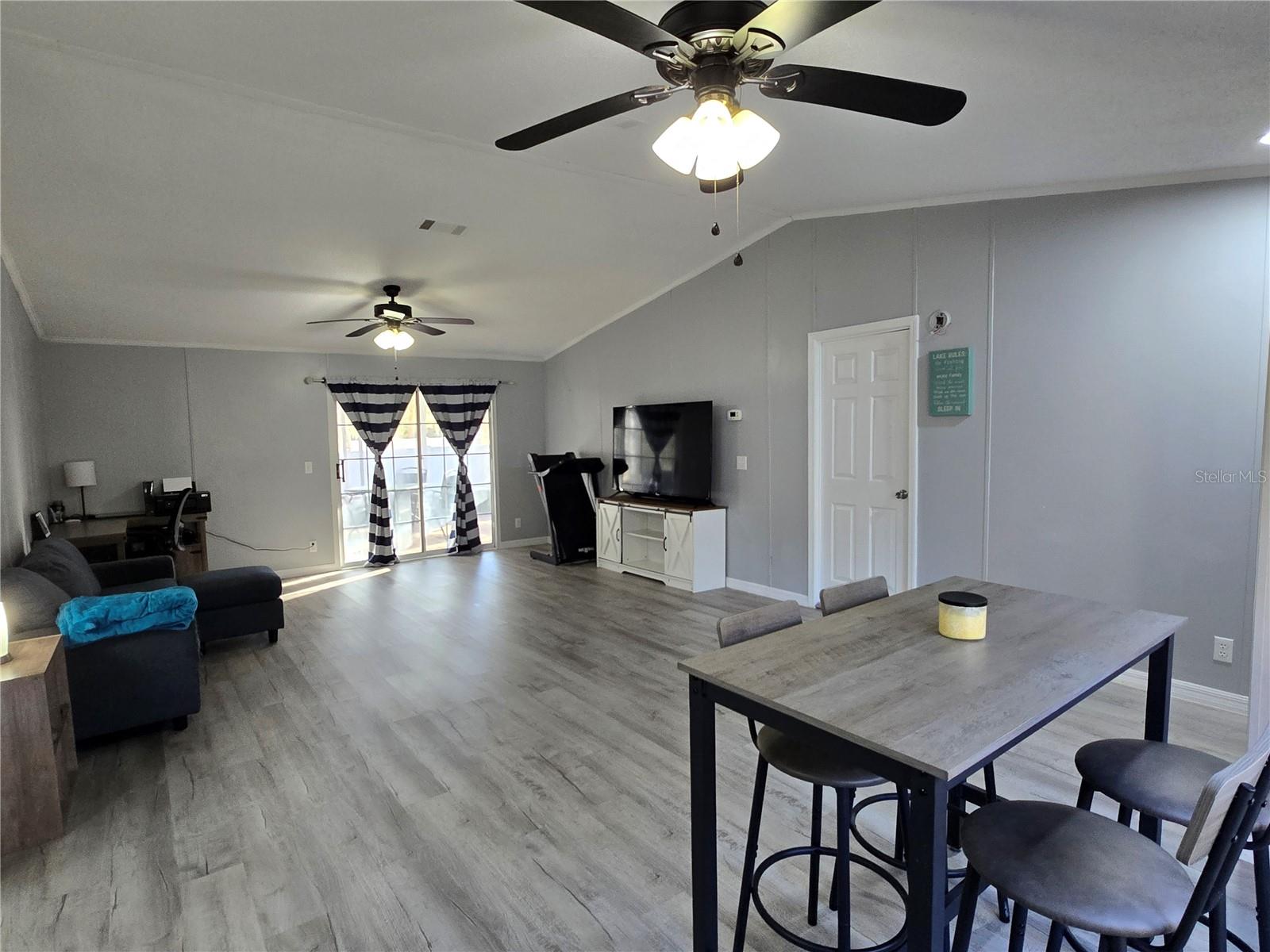 Image 8 of 24 For 55921 Fern Road