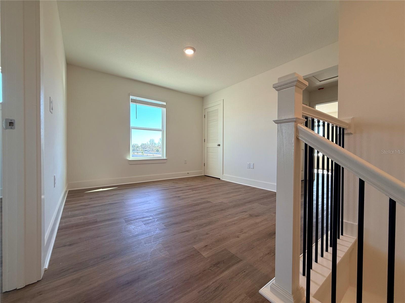 Image 6 of 7 For 13622 Wolfpack Road