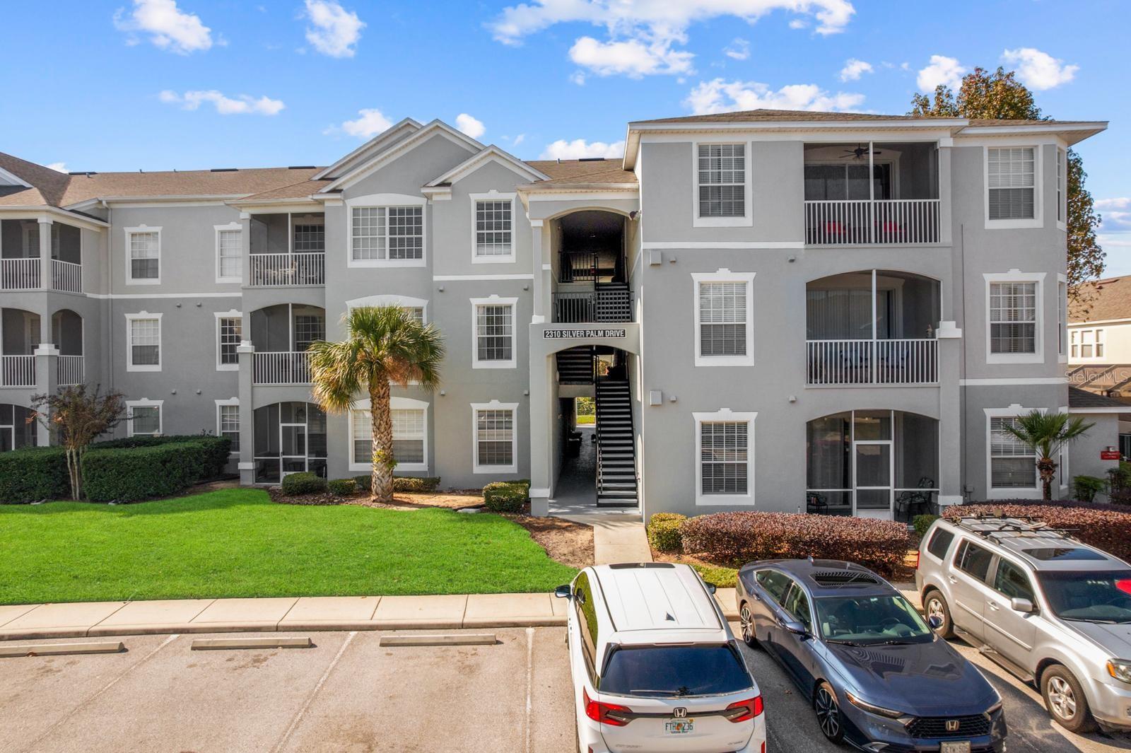 Image 28 of 37 For 2310 Silver Palm Drive 201