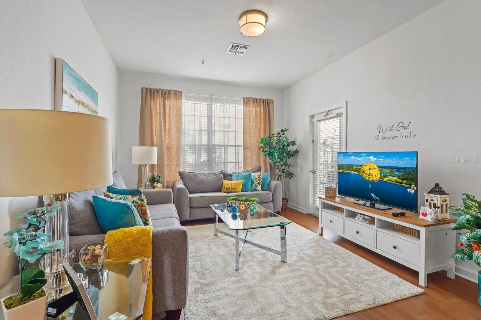 Image 9 of 37 For 2310 Silver Palm Drive 201