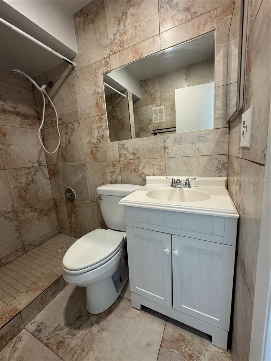 Image 10 of 29 For 24862 Us Highway 19 N 2105