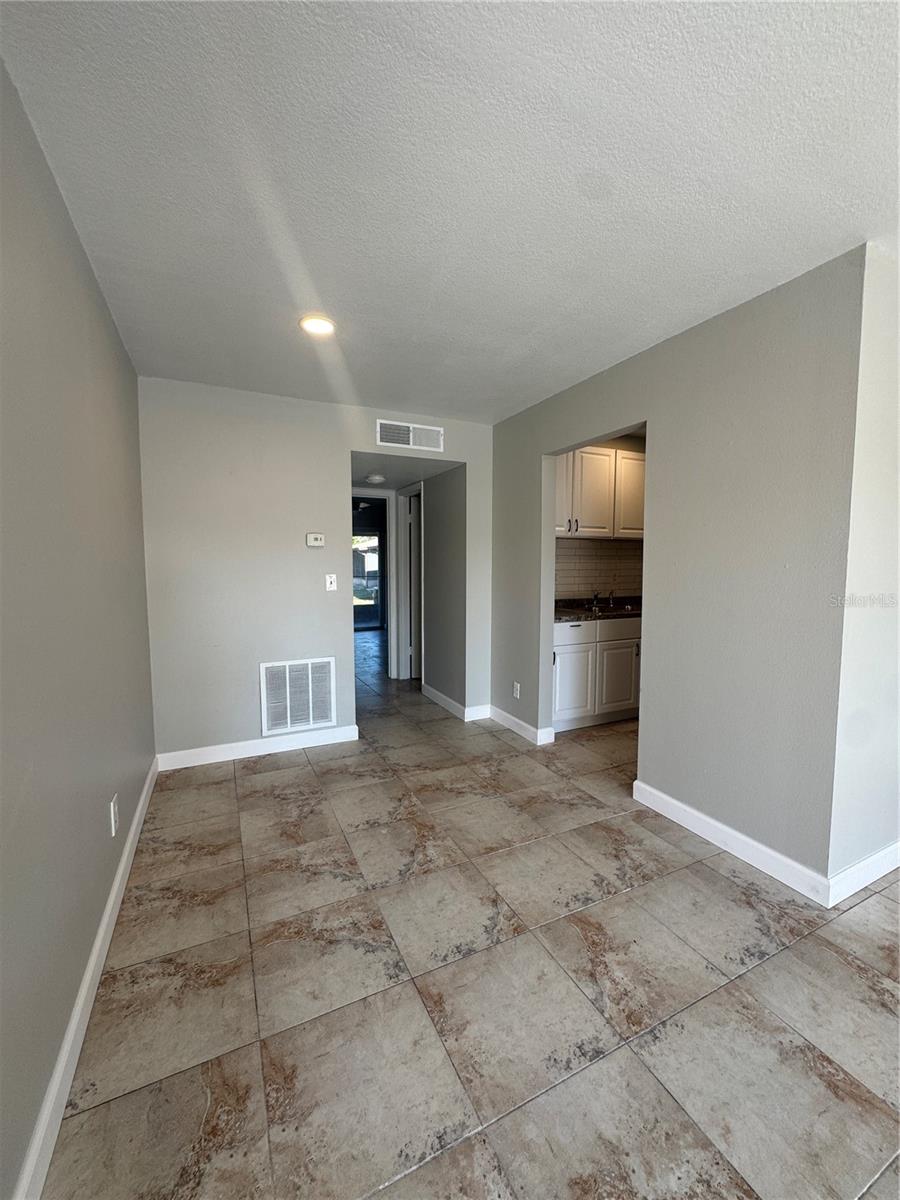 Image 3 of 29 For 24862 Us Highway 19 N 2105