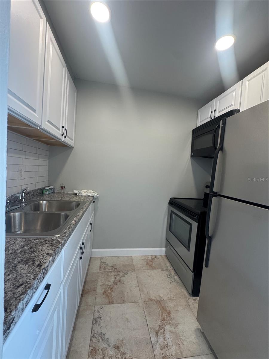 Image 4 of 29 For 24862 Us Highway 19 N 2105