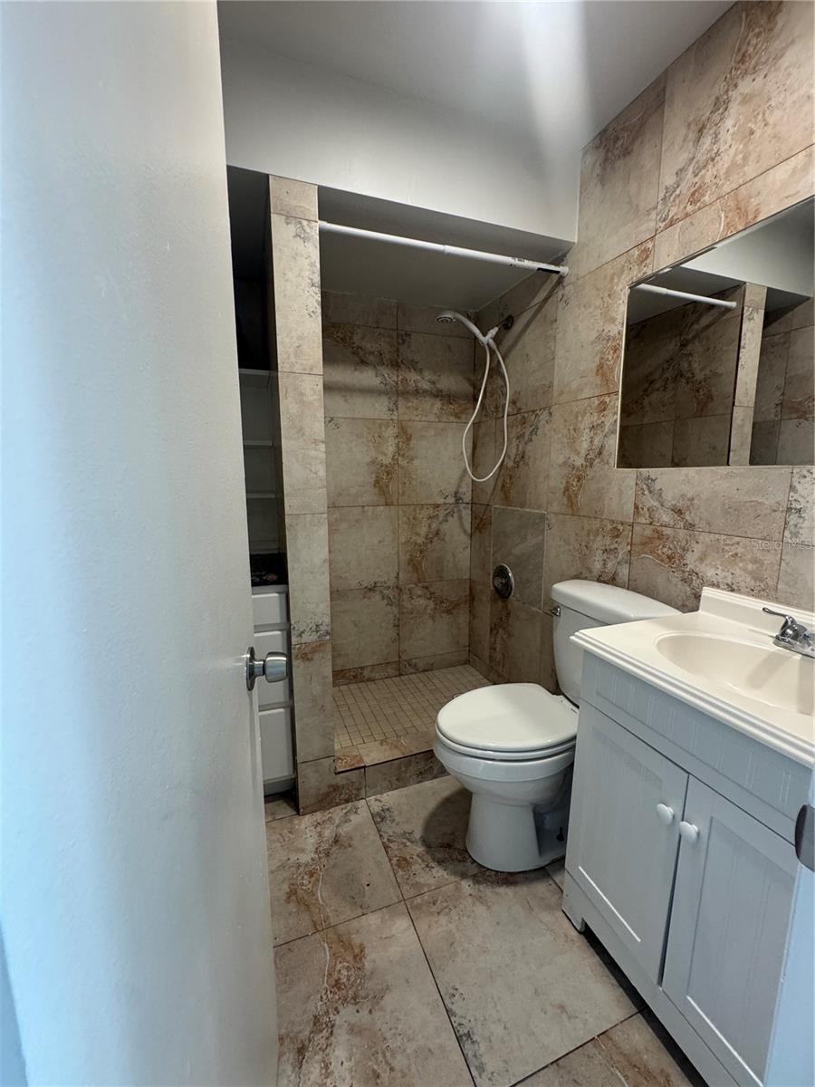 Image 8 of 29 For 24862 Us Highway 19 N 2105