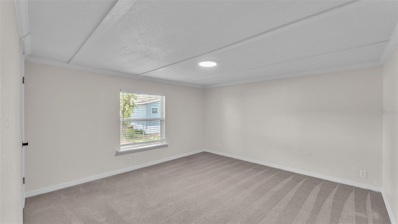 Image 16 of 34 For 3548 Shady Brooke Drive W