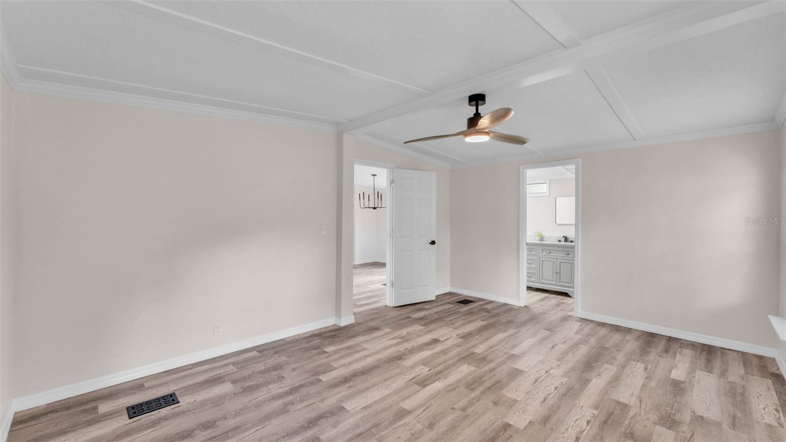 Image 25 of 34 For 3548 Shady Brooke Drive W