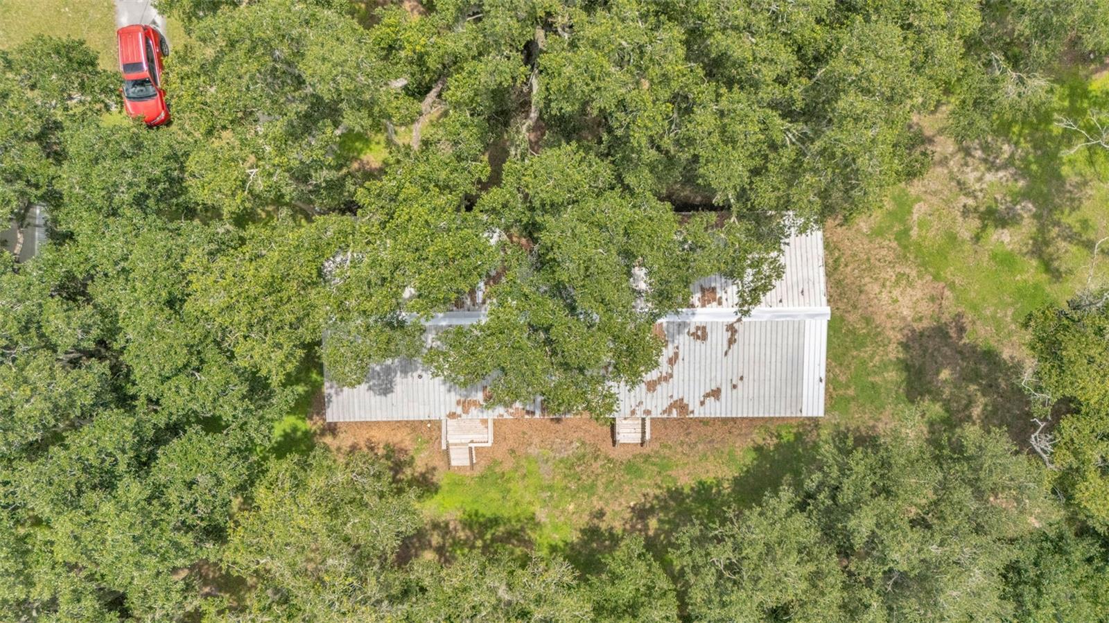 Image 31 of 34 For 3548 Shady Brooke Drive W