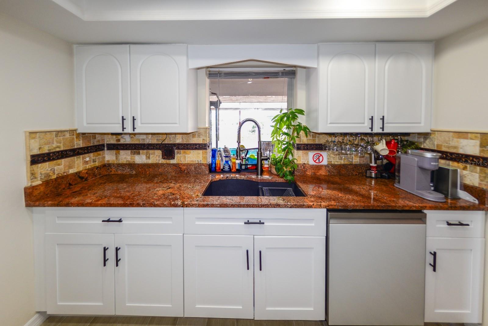 Image 13 of 43 For 190 Casa Lane