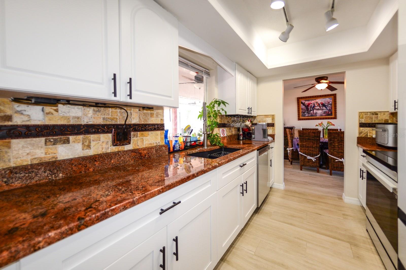 Image 16 of 43 For 190 Casa Lane