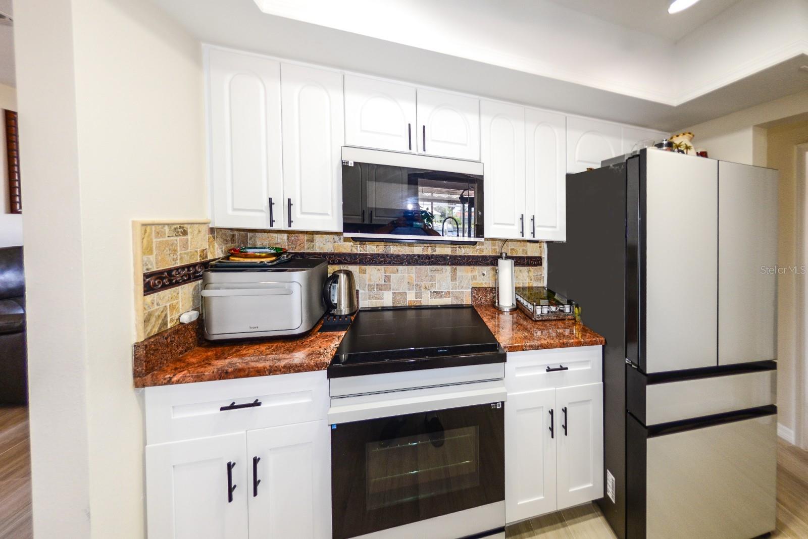 Image 17 of 43 For 190 Casa Lane