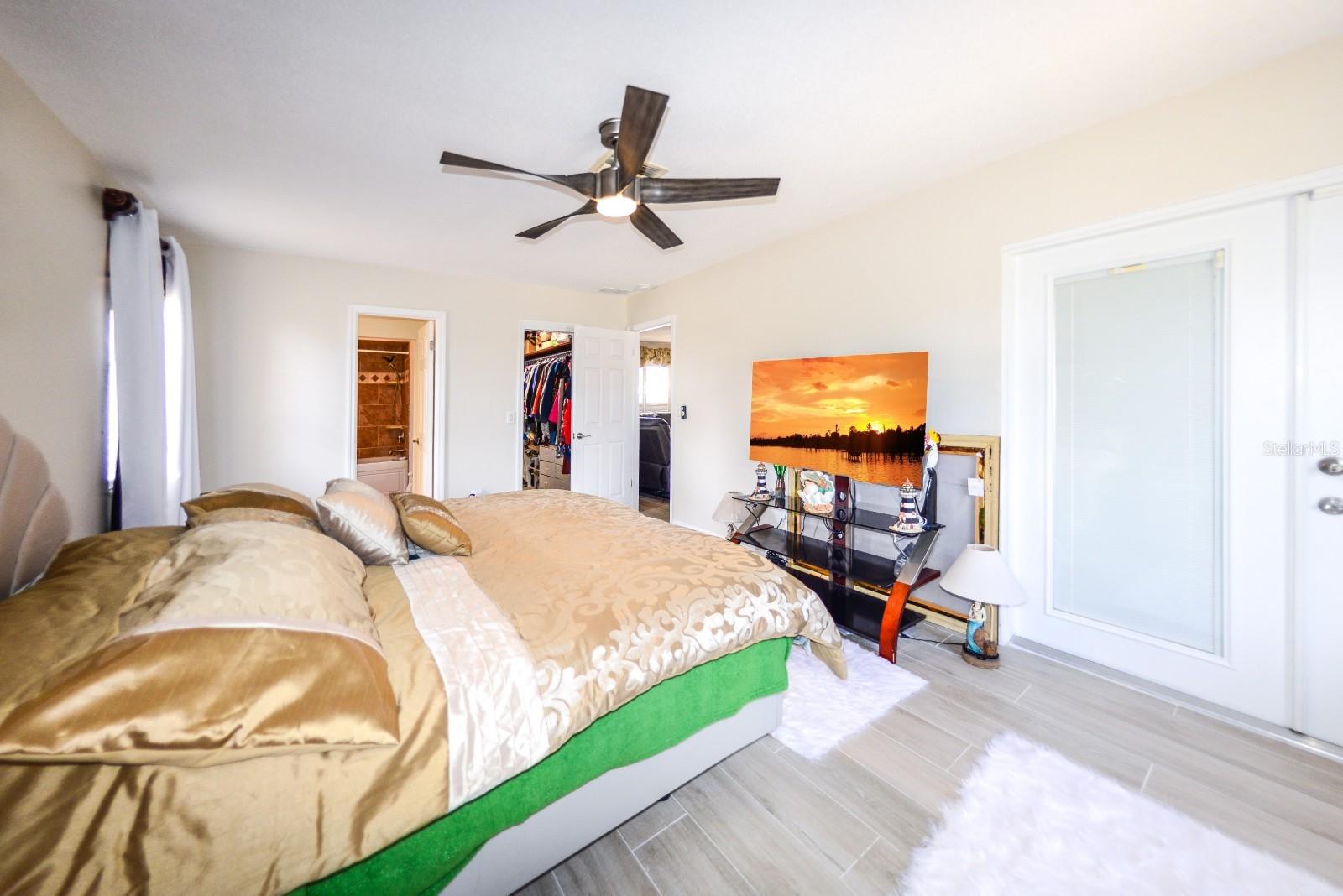 Image 21 of 43 For 190 Casa Lane