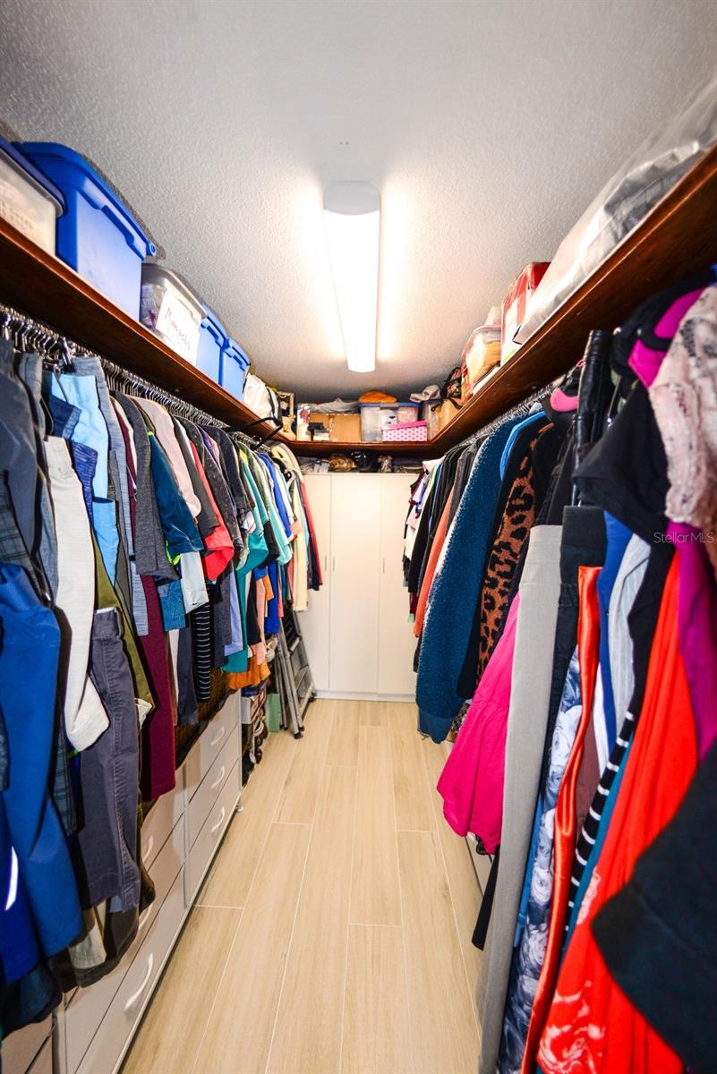 Image 23 of 43 For 190 Casa Lane