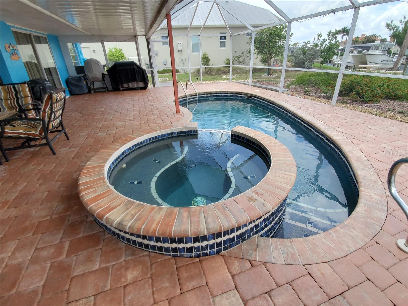 Image 37 of 43 For 190 Casa Lane