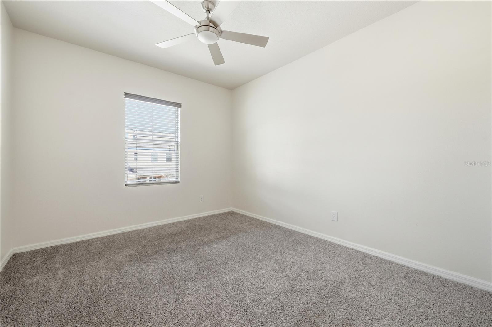 Image 24 of 39 For 17436 Chateau Pine Way