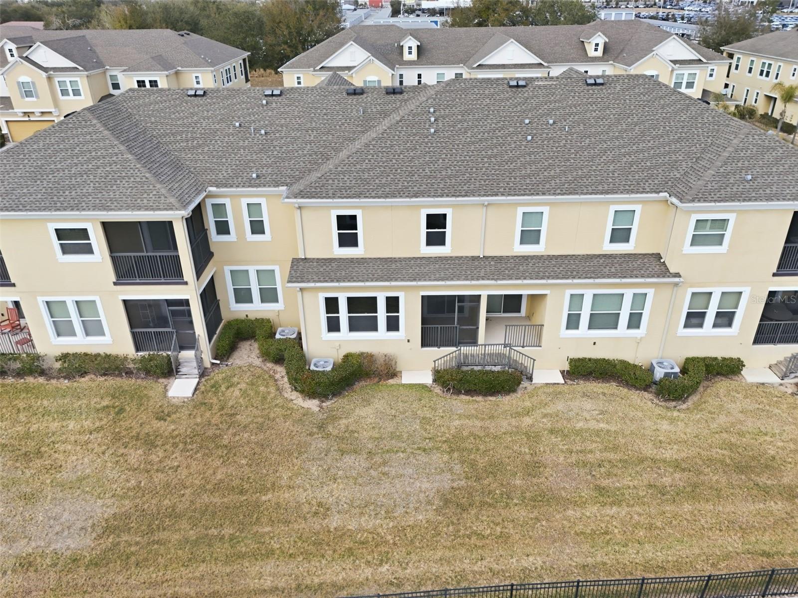 Image 28 of 39 For 17436 Chateau Pine Way