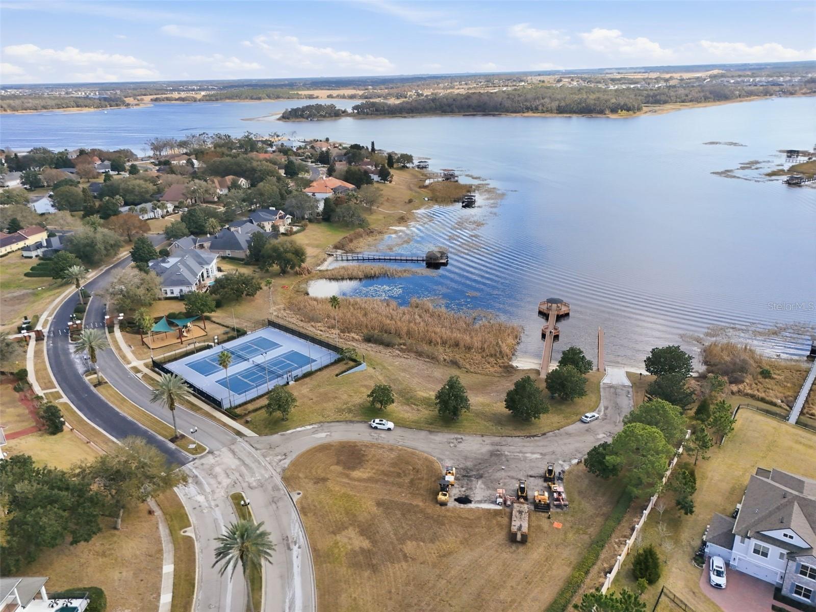 Image 34 of 39 For 17436 Chateau Pine Way