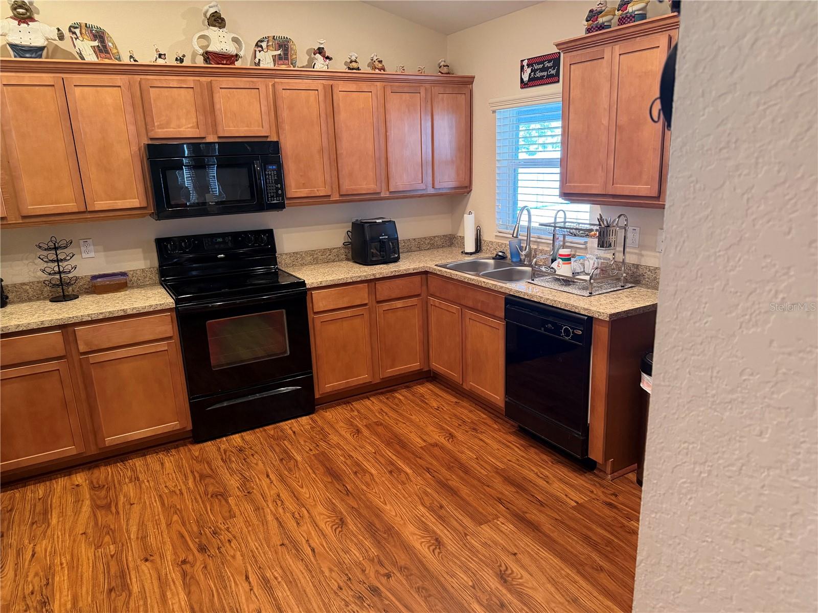 Image 24 of 47 For 4495 Mandolin Boulevard