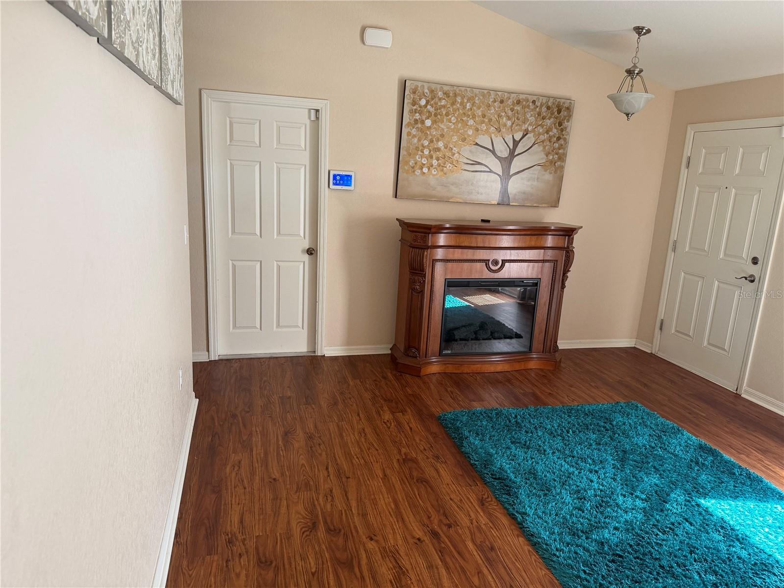 Image 27 of 47 For 4495 Mandolin Boulevard