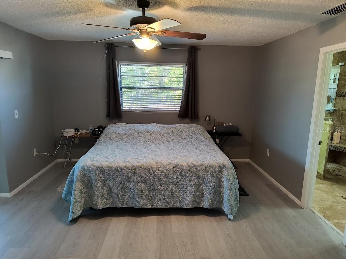 Image 15 of 24 For 118 Woodingham Drive