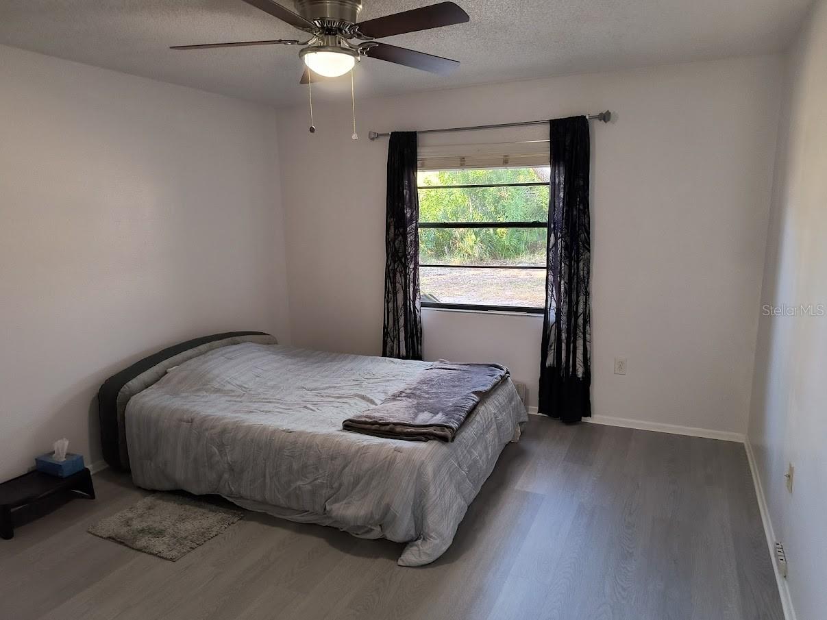 Image 19 of 24 For 118 Woodingham Drive