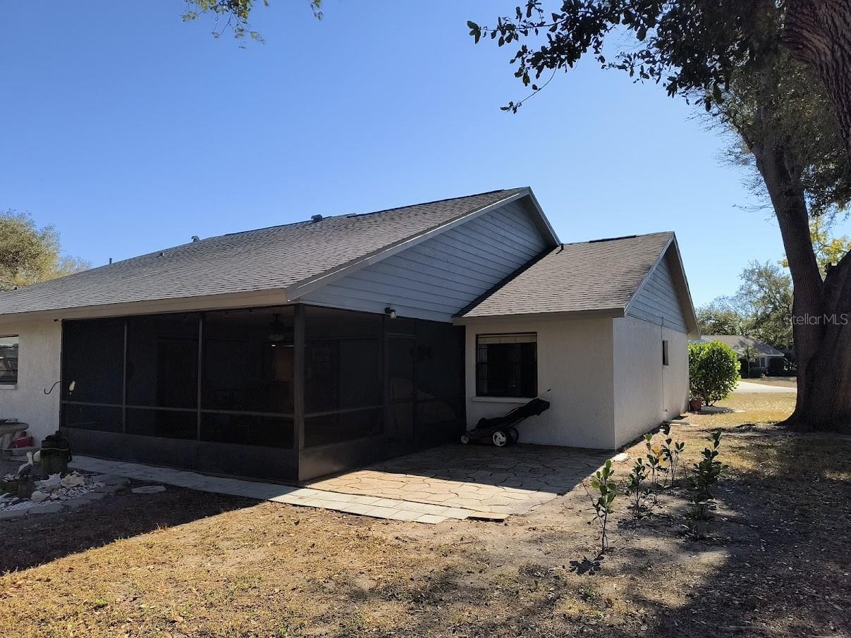 Image 6 of 24 For 118 Woodingham Drive