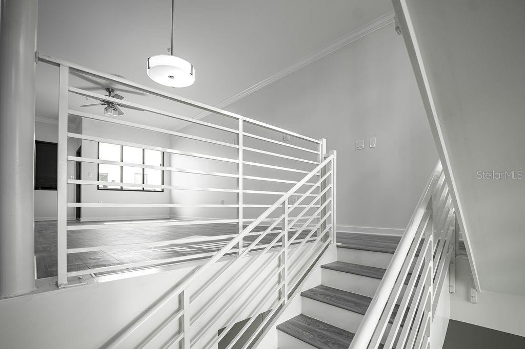 Image 15 of 32 For 460 Jackson Street 2