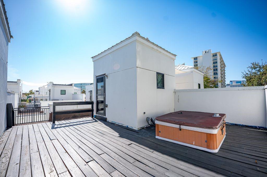 Image 30 of 32 For 460 Jackson Street 2