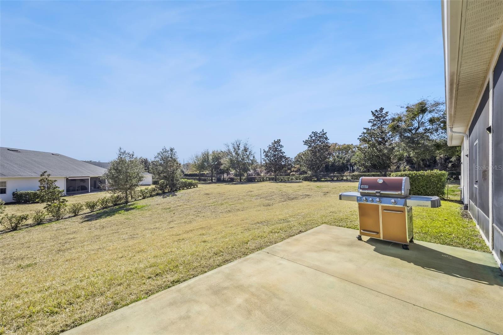 Image 17 of 22 For 2004 Winnipeg Way