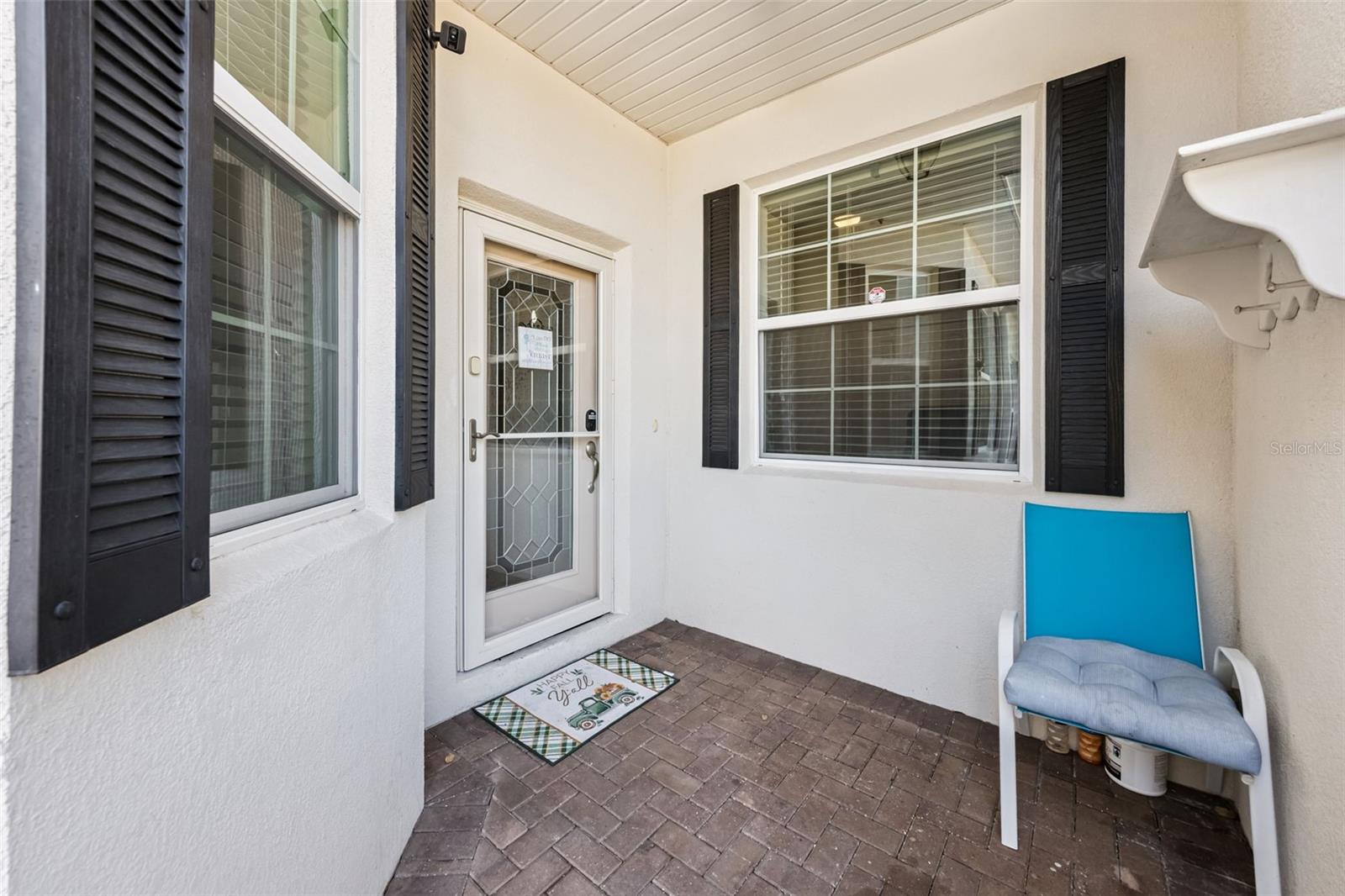 Image 2 of 22 For 2004 Winnipeg Way