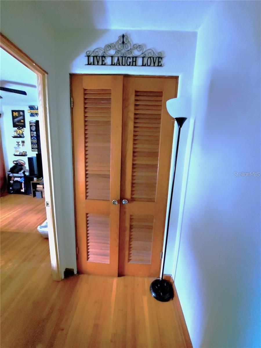 Image 2 of 18 For 448 Kansas Avenue