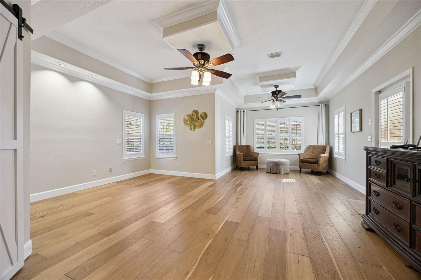 Image 13 of 53 For 8535 Summerville Place