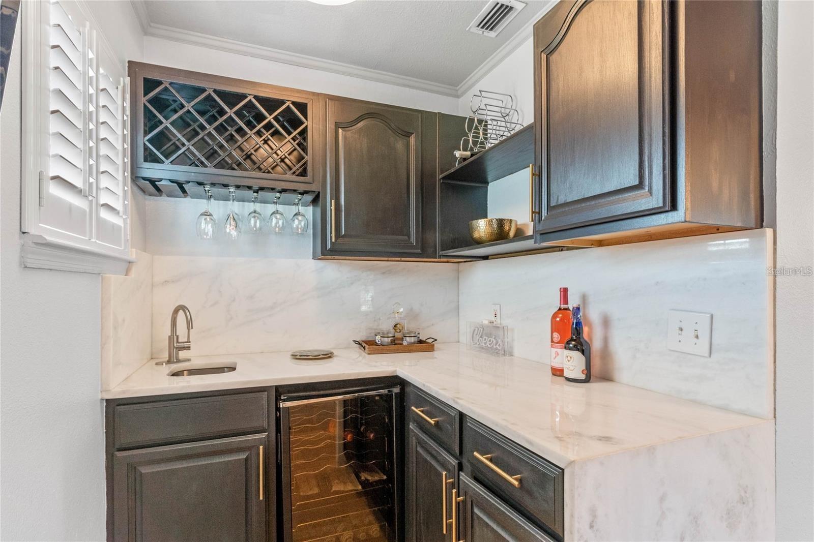 Image 8 of 53 For 8535 Summerville Place