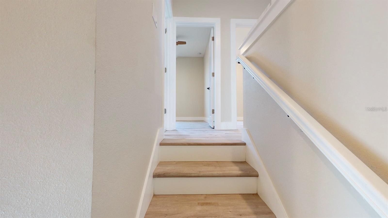 Image 24 of 37 For 1516 59th Street N