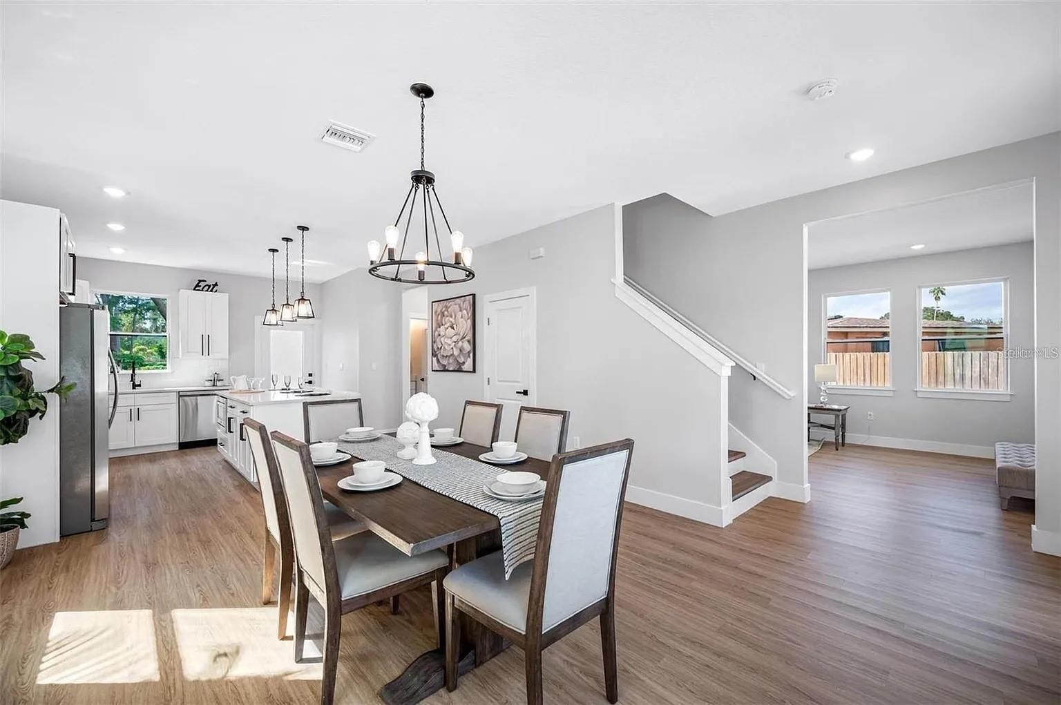 Image 5 of 37 For 1516 59th Street N