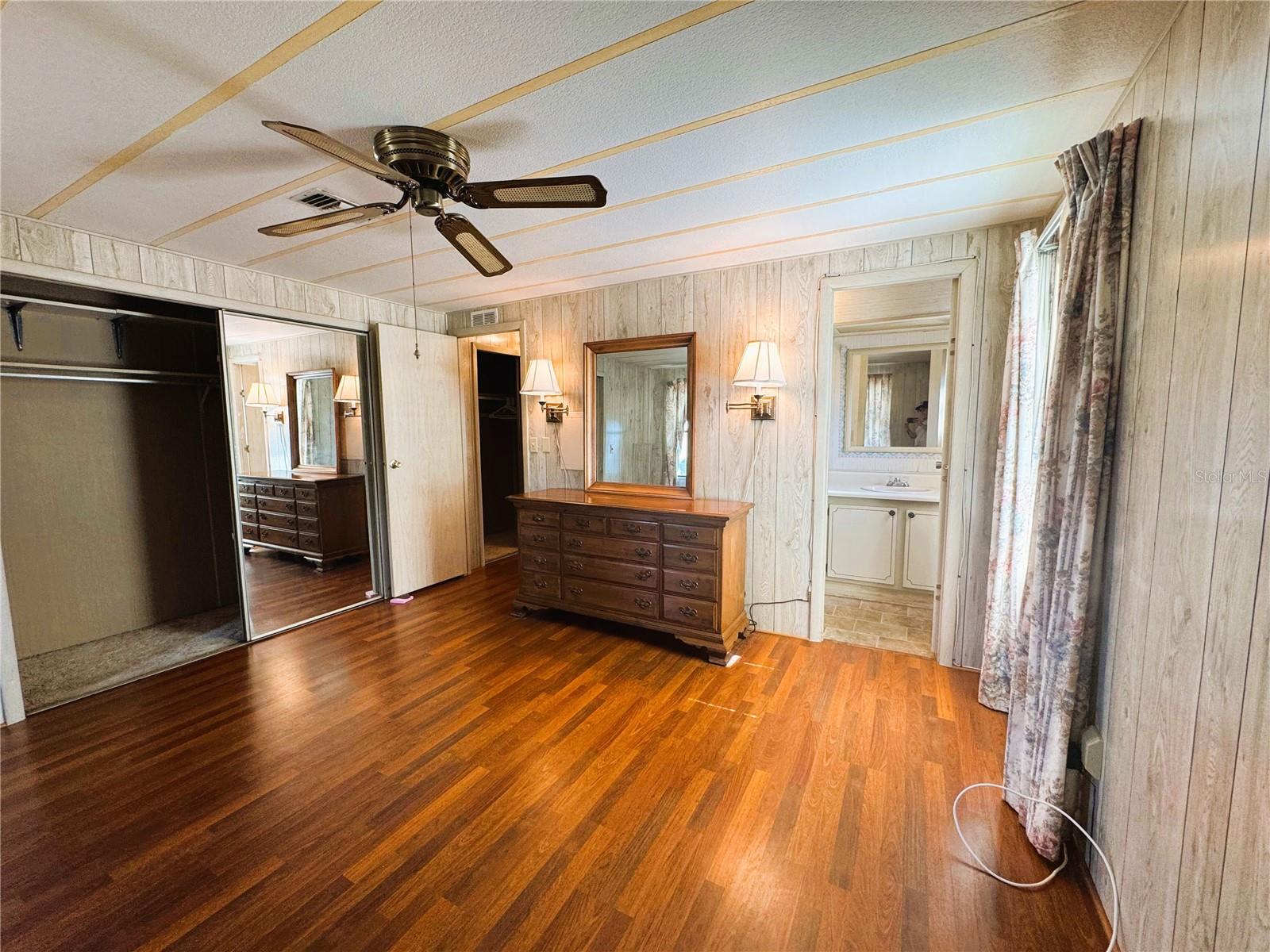 Image 25 of 37 For 133 Hibiscus Way