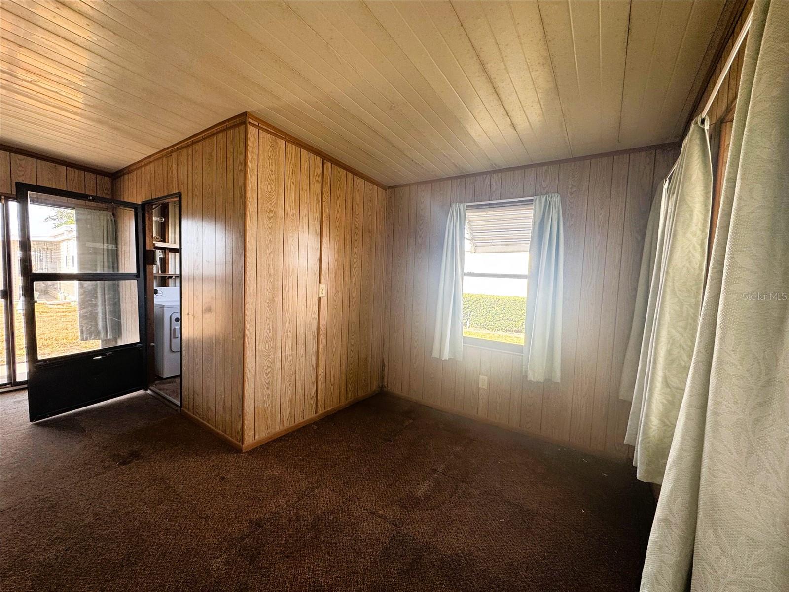 Image 35 of 37 For 133 Hibiscus Way