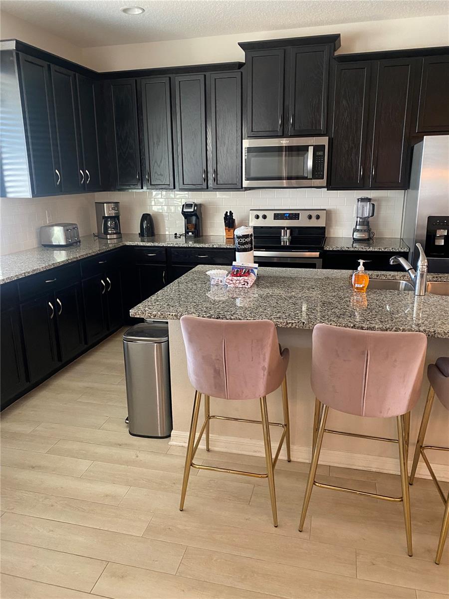 Image 11 of 34 For 1523 Carey Palm Circle