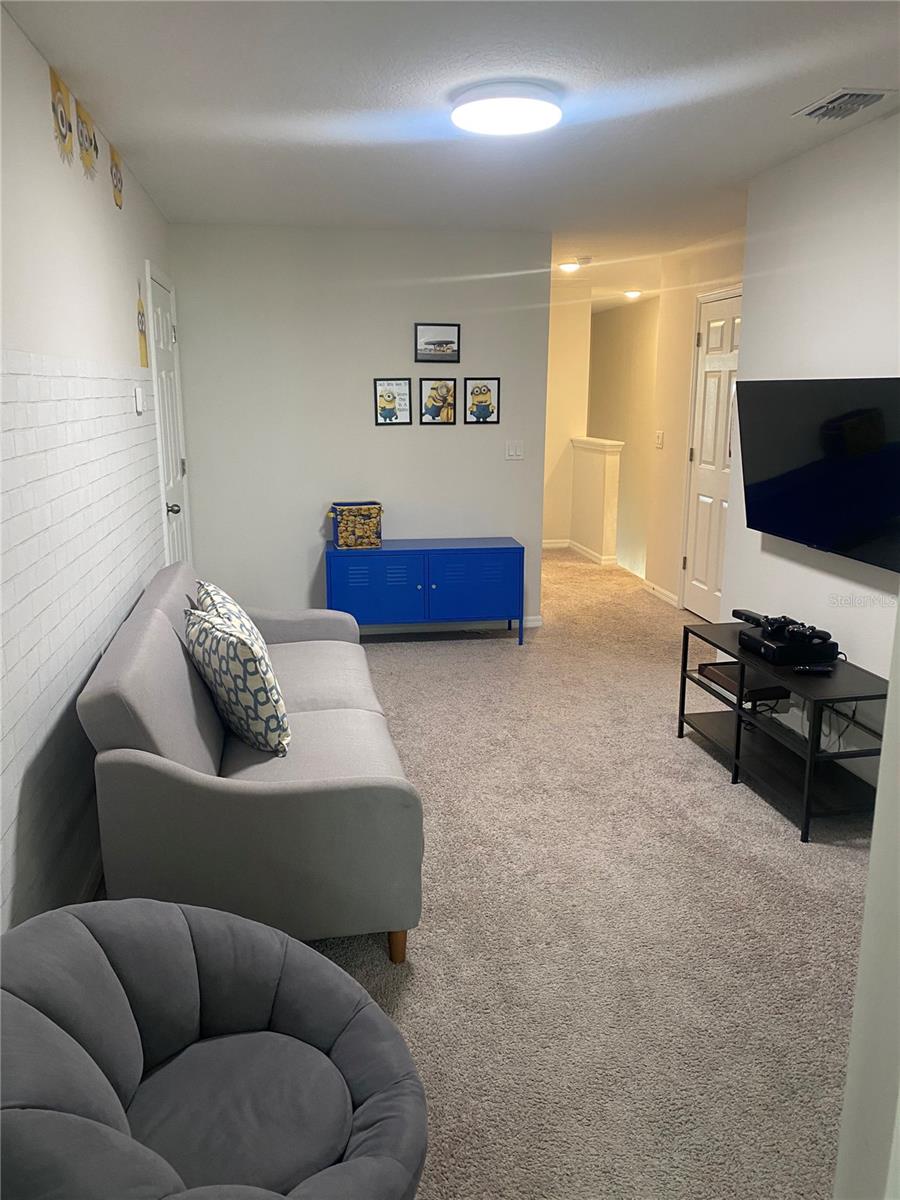 Image 25 of 34 For 1523 Carey Palm Circle