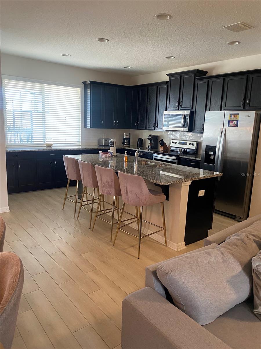 Image 8 of 34 For 1523 Carey Palm Circle