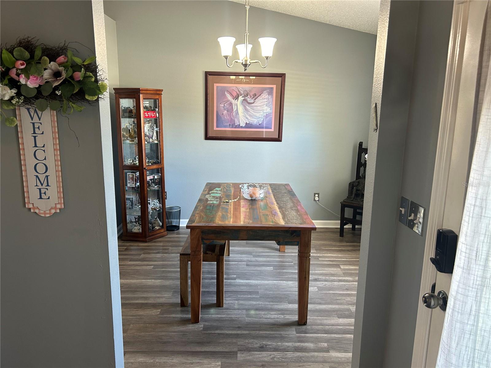 Image 2 of 12 For 4 Lysander Lane