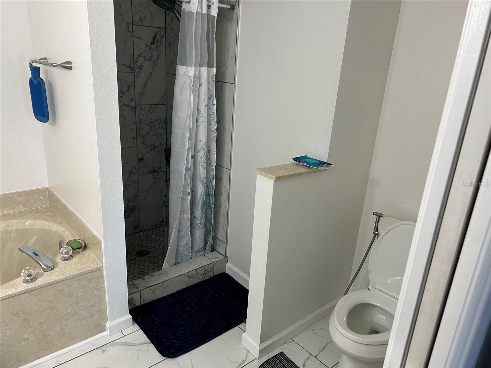 Image 8 of 12 For 4 Lysander Lane