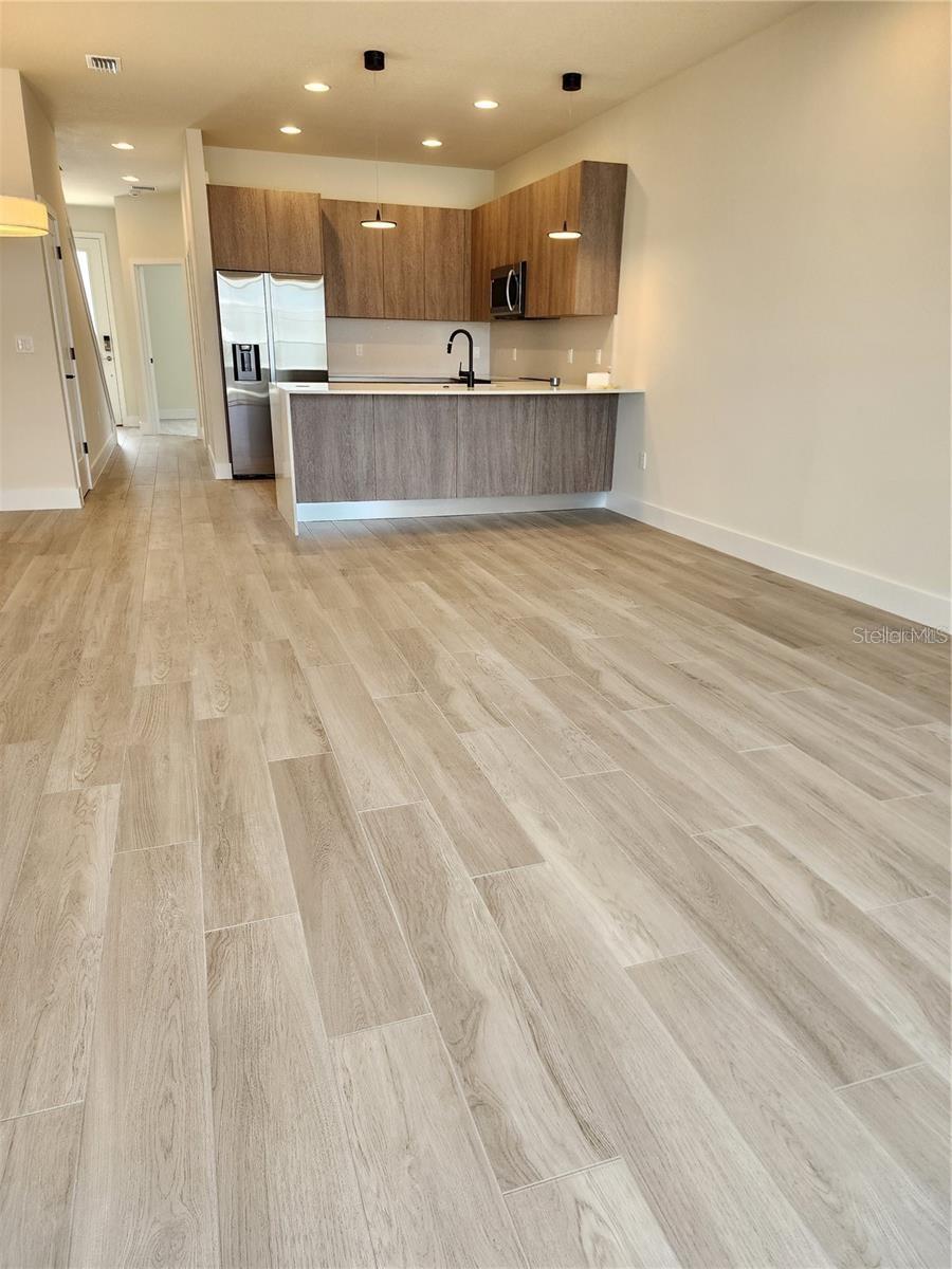 Image 3 of 19 For 1416 Wanderlust Lane