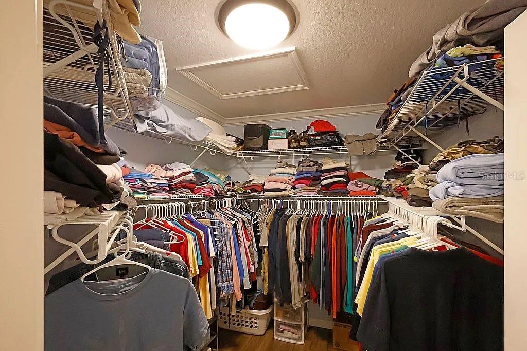 Image 18 of 38 For 21949 85th Loop