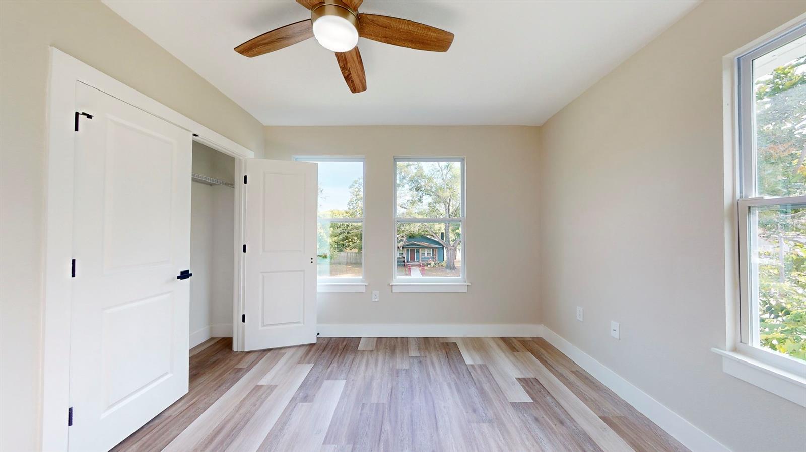 Image 48 of 68 For 1919 30th Avenue N