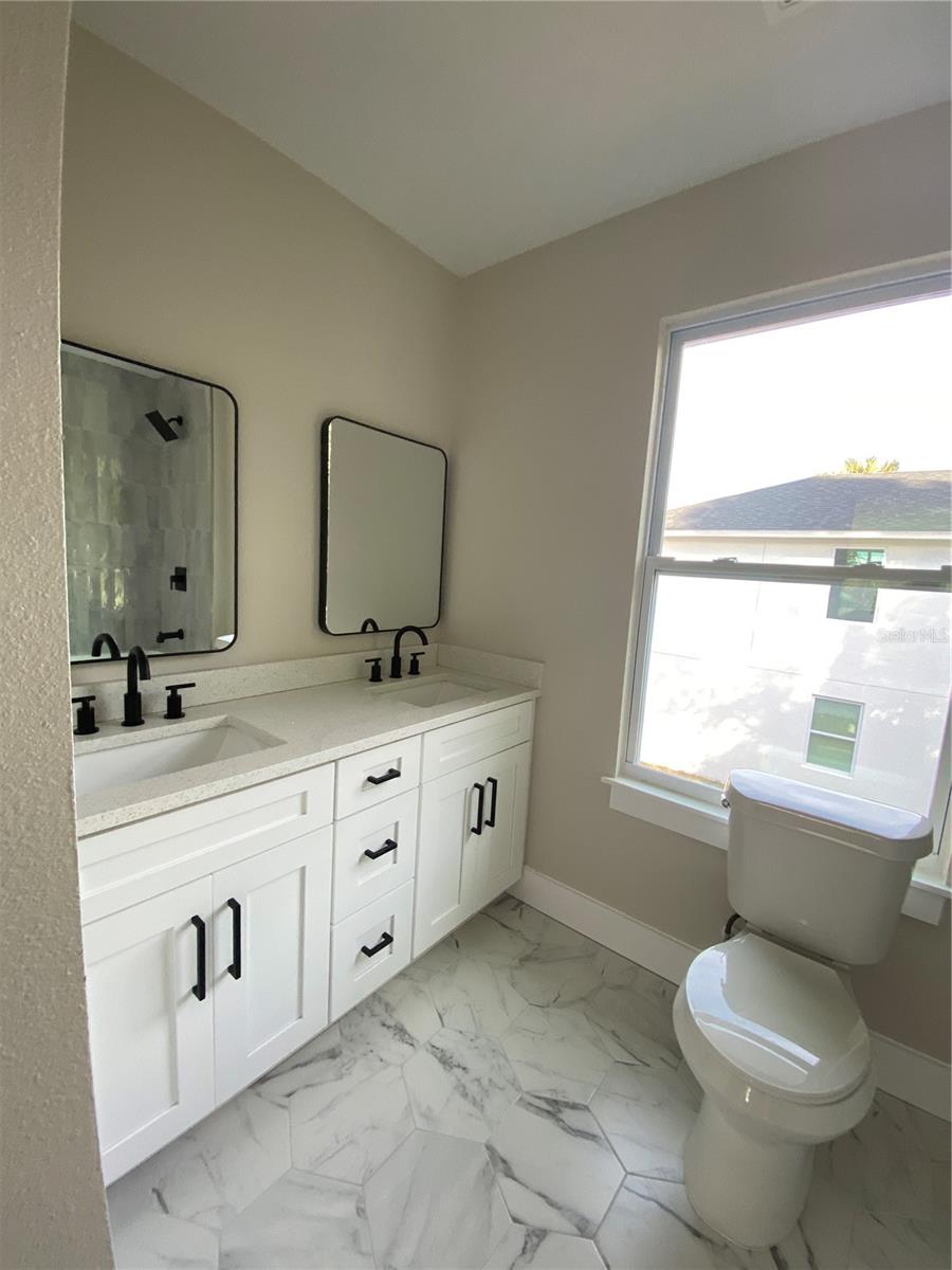 Image 66 of 68 For 1919 30th Avenue N